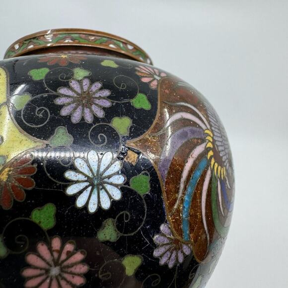 Antique Japanese Cloisonné Enamel Tripod Vessel with Lid - Picture 10 of 10